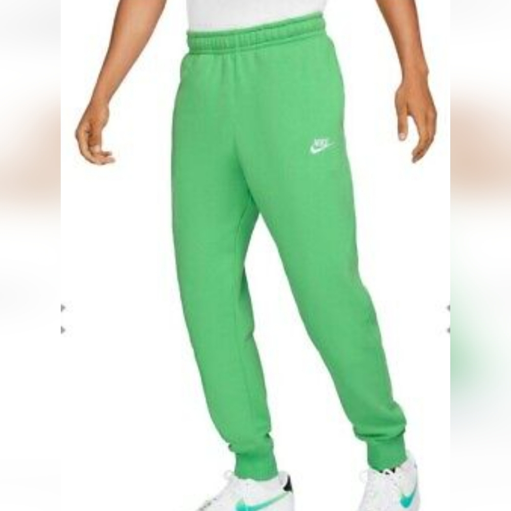 NWT Men's size S Nike sweatpants